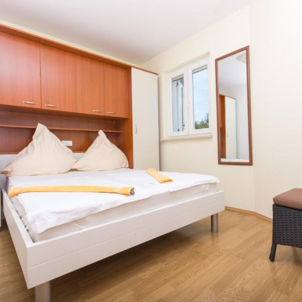Bedrooms, Apartmani Ljuba, Dream Holiday Travel Tourist Agency - Okrug Gornji Croatia Okrug Gornji