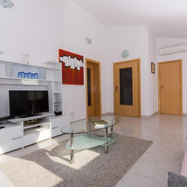 Living room, Apartmani Klarić, Dream Holiday Travel Tourist Agency - Okrug Gornji Croatia Okrug Gornji