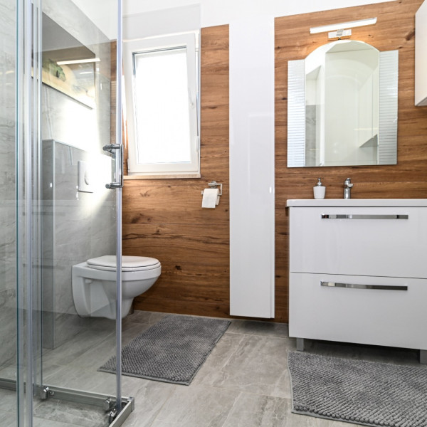 Bathroom / WC, Luxury apartment with swimming pool Ana, Dream Holiday Travel Tourist Agency - Okrug Gornji Croatia Okrug Gornji